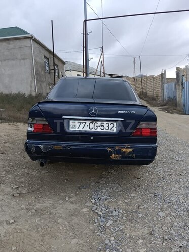 Mercedes E 220 1995, 485,000 km - 2.2 l - Bakı