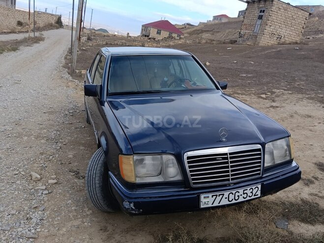 Mercedes E 220 1995, 485,000 km - 2.2 l - Bakı