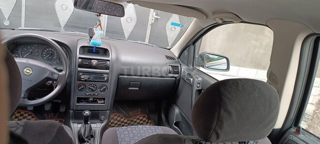 Opel Astra 1999, 302,000 km - 1.8 l - Göyçay