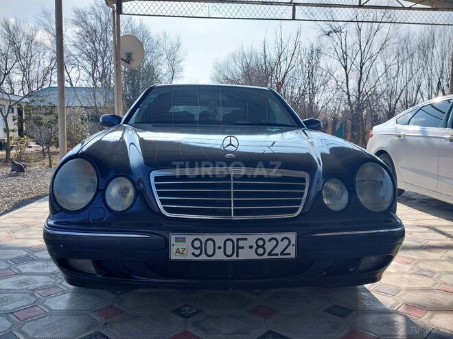 Mercedes E 240 1999, 397,000 km - 2.4 л - Ağdaş