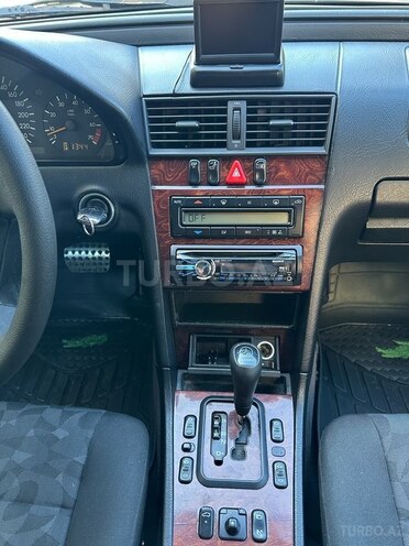 Mercedes C 200 1999, 267,000 km - 2.0 l - Bakı