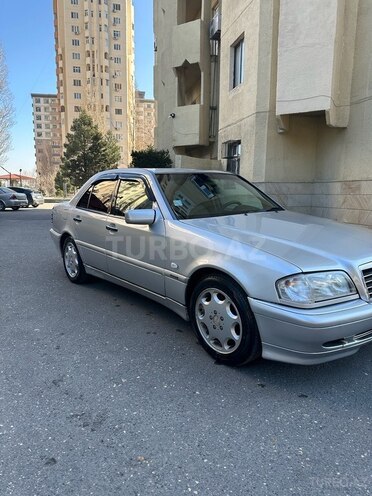 Mercedes C 200 1999, 267,000 km - 2.0 l - Bakı
