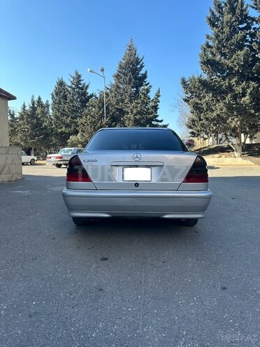 Mercedes C 200 1999, 267,000 km - 2.0 l - Bakı