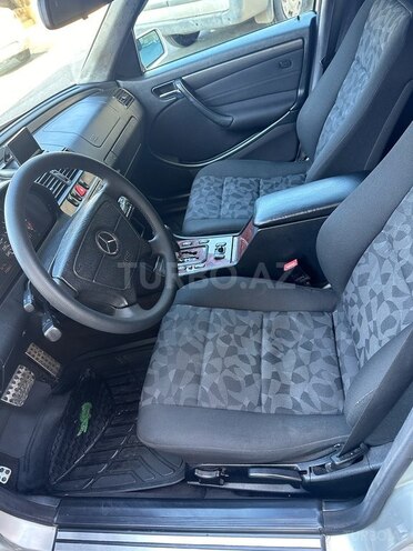 Mercedes C 200 1999, 267,000 km - 2.0 l - Bakı