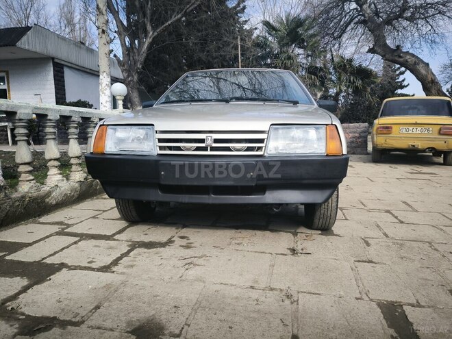 LADA (VAZ) 21099 1998, 266,000 km - 1.6 l - Salyan