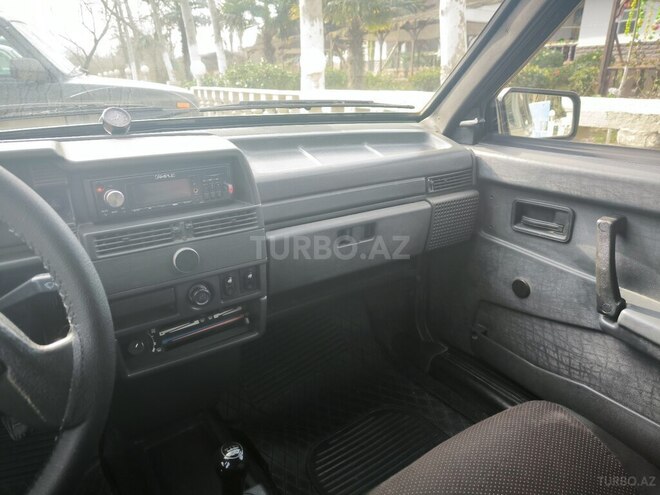 LADA (VAZ) 21099 1998, 266,000 km - 1.6 l - Salyan