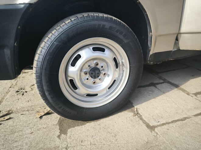 LADA (VAZ) 21099 1998, 266,000 km - 1.6 l - Salyan