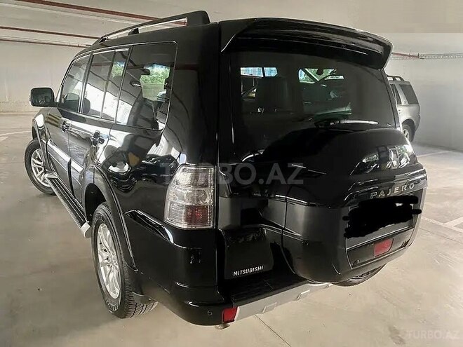 Mitsubishi Pajero 2015, 124,300 km - 3.8 l - Bakı