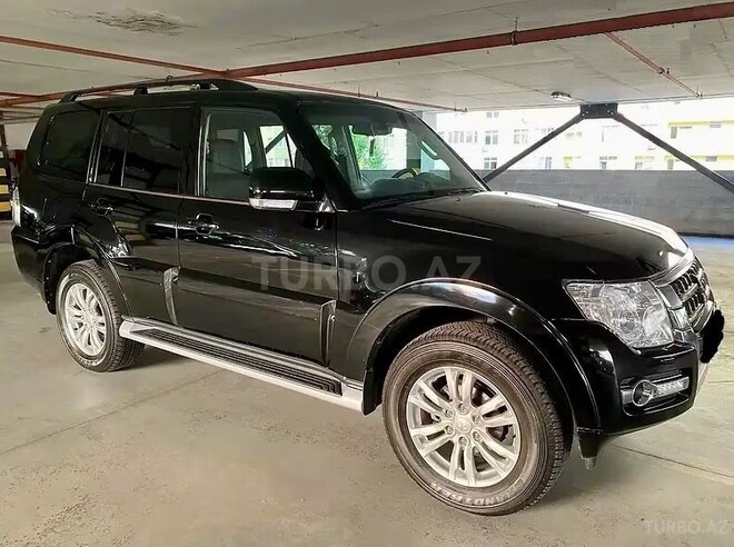Mitsubishi Pajero 2015, 124,300 km - 3.8 l - Bakı