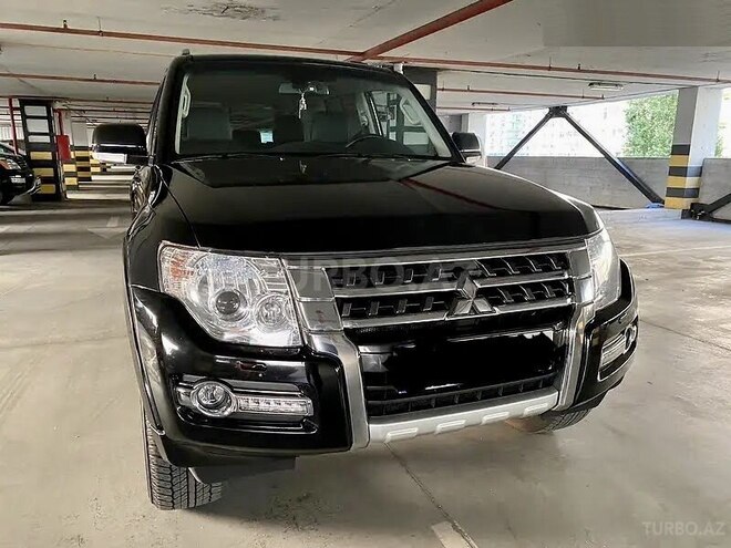 Mitsubishi Pajero 2015, 124,300 km - 3.8 l - Bakı
