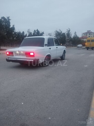 LADA (VAZ) 2107 2002, 85,000 km - 1.6 л - Yevlax