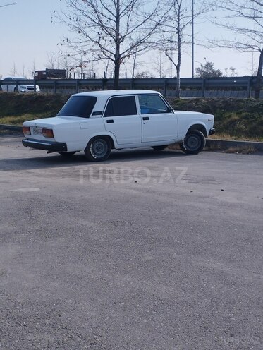 LADA (VAZ) 2107 2002, 85,000 km - 1.6 л - Yevlax