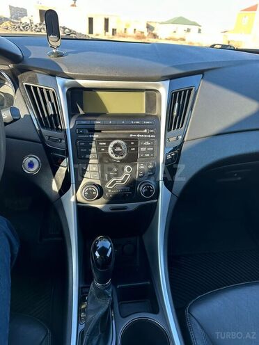 Hyundai Sonata 2011, 212,000 km - 2.0 л - Bakı
