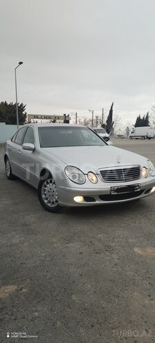 Mercedes E 240 2002, 254,000 km - 2.4 l - Bakı