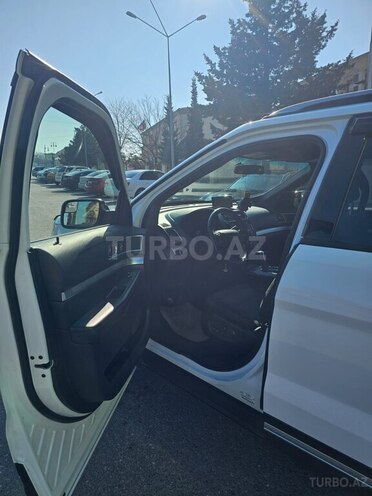 Ford Explorer 2015, 135,000 km - 2.3 l - Bakı