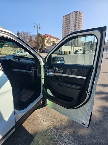 Ford Explorer 2015, 135,000 km - 2.3 l - Bakı