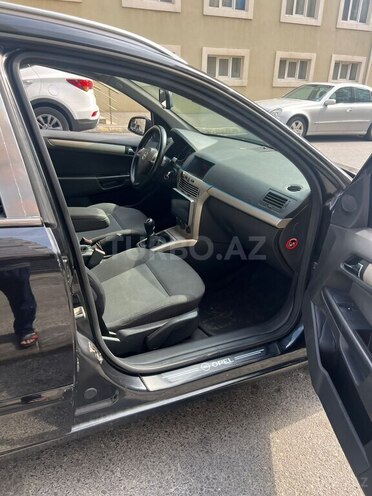 Opel Astra 2007, 385,000 km - 1.3 л - Bakı