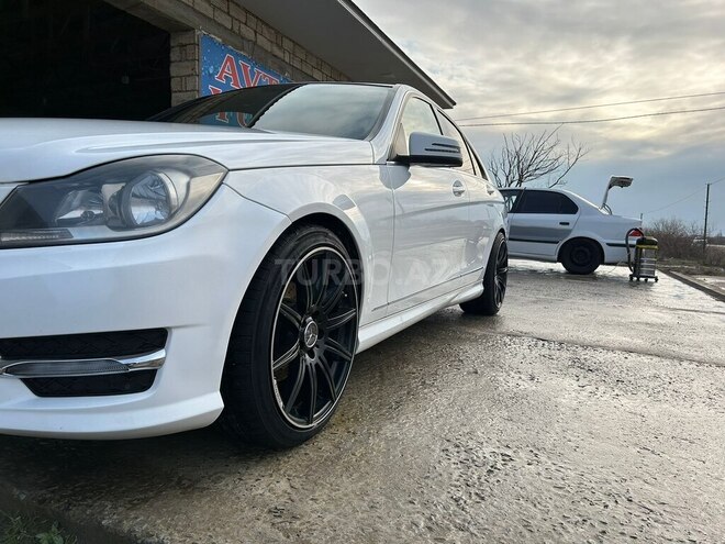Mercedes C 250 2012, 215,652 km - 1.8 l - Bakı