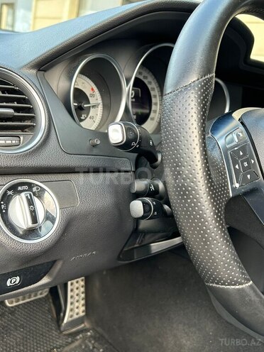 Mercedes C 250 2012, 215,652 km - 1.8 l - Bakı