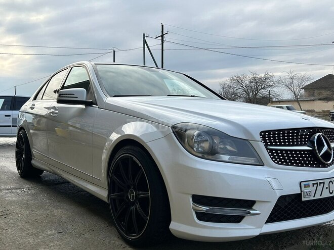 Mercedes C 250 2012, 215,652 km - 1.8 l - Bakı