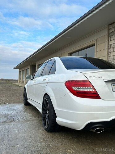 Mercedes C 250 2012, 215,652 km - 1.8 l - Bakı
