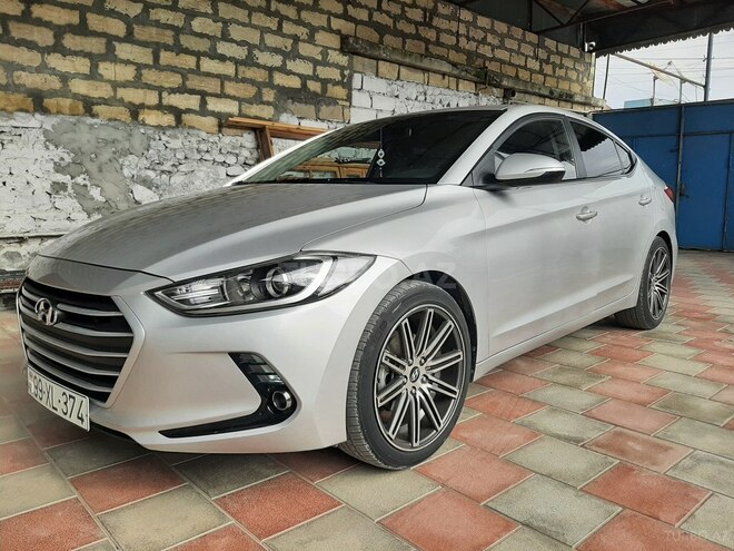 Hyundai Elantra 2016, 58,000 km - 1.6 l - Göyçay