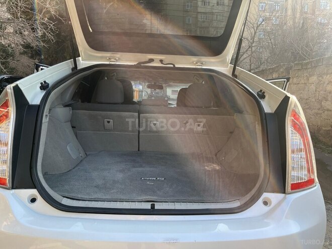 Toyota Prius 2013, 288,000 km - 1.8 l - Bakı