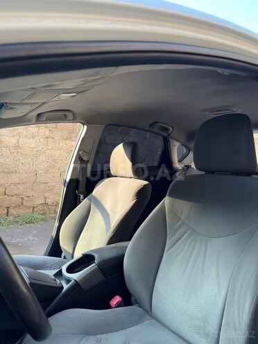 Toyota Prius 2013, 288,000 km - 1.8 l - Bakı