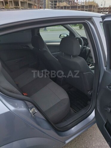 Opel Astra 2007, 292,400 km - 1.4 l - Ağcabədi