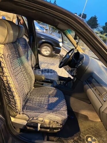 BMW 318 1998, 417,000 km - 1.8 l - Bakı