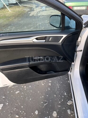 Ford Fusion 2019, 85,700 km - 1.5 л - Zaqatala