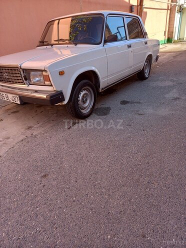 LADA (VAZ) 2107 2003, 12,345 km - 1.5 l - Ucar