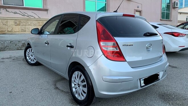 Hyundai i30 2007, 300,000 km - 1.6 l - Bakı