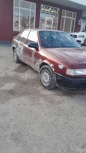 Opel Vectra 1992, 233,940 km - 1.6 l - Quba