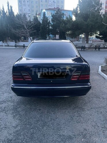 Mercedes E 270 1999, 365,134 km - 2.7 l - Sumqayıt