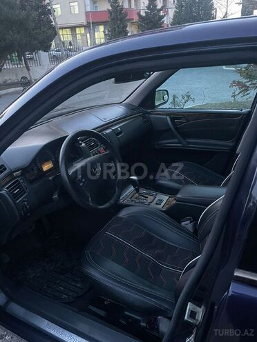 Mercedes E 270 1999, 365,134 km - 2.7 l - Sumqayıt