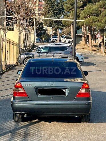 Mercedes C 220 1995, 352,000 km - 2.2 л - Bakı