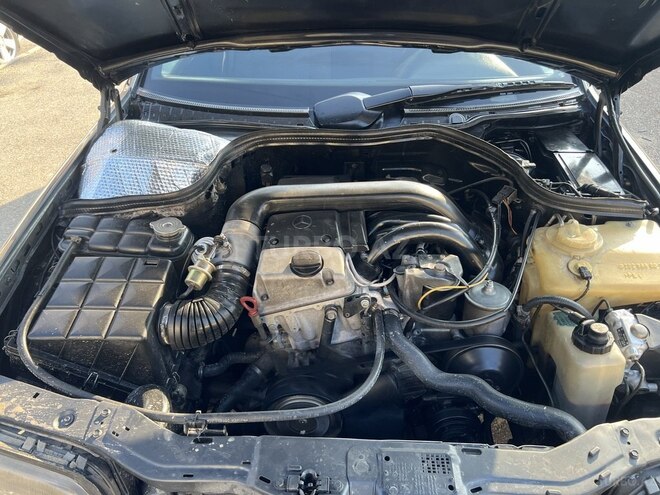 Mercedes C 220 1995, 352,000 km - 2.2 л - Bakı