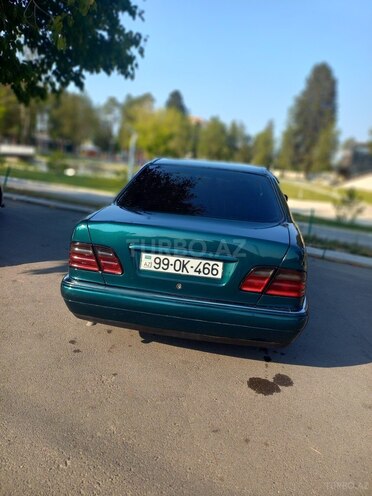 Mercedes E 230 1997, 569,785 km - 2.3 l - Quba