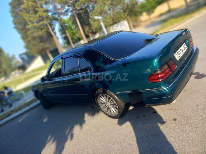 Mercedes E 230 1997, 569,785 km - 2.3 l - Quba