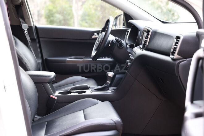 Kia Sportage 2016, 180,000 km - 1.7 l - Bakı