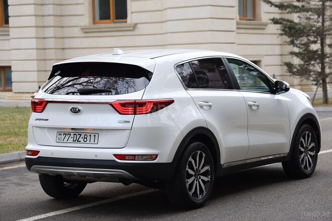 Kia Sportage 2016, 180,000 km - 1.7 l - Bakı