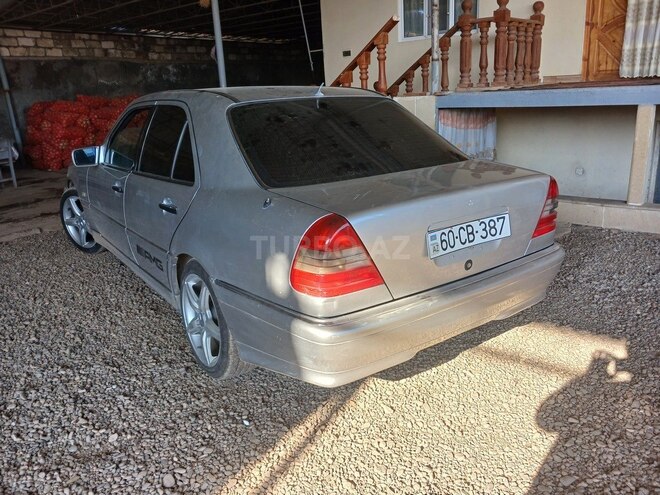 Mercedes C 220 1994, 530,000 km - 2.2 л - Tovuz