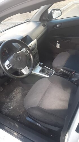 Opel Astra 2010, 320,000 km - 1.3 l - Bakı