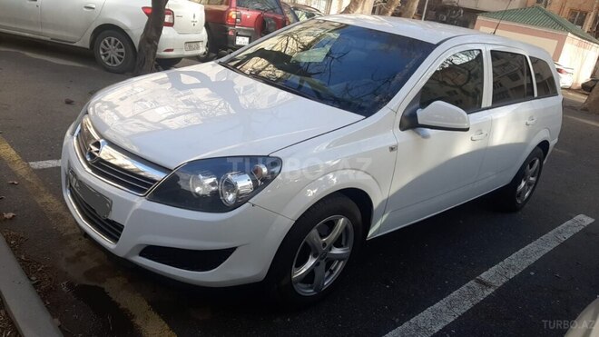 Opel Astra 2010, 320,000 km - 1.3 l - Bakı