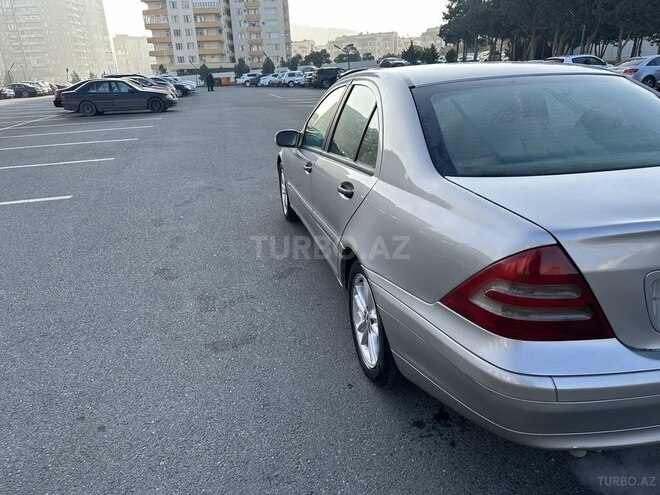 Mercedes C 180 2003, 354,000 km - 1.8 l - Bakı