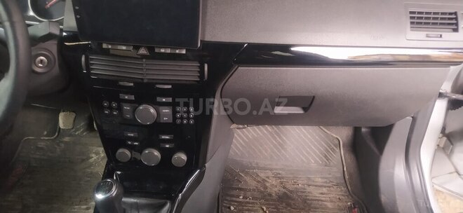 Opel Astra 2008, 400,000 km - 1.3 l - Bərdə