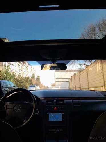 Mercedes E 200 1999, 384,000 km - 2.0 l - Bakı