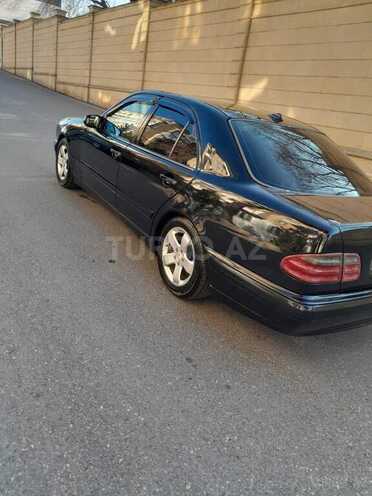 Mercedes E 200 1999, 384,000 km - 2.0 l - Bakı
