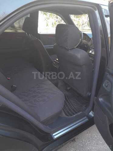 Mercedes E 200 1999, 384,000 km - 2.0 l - Bakı